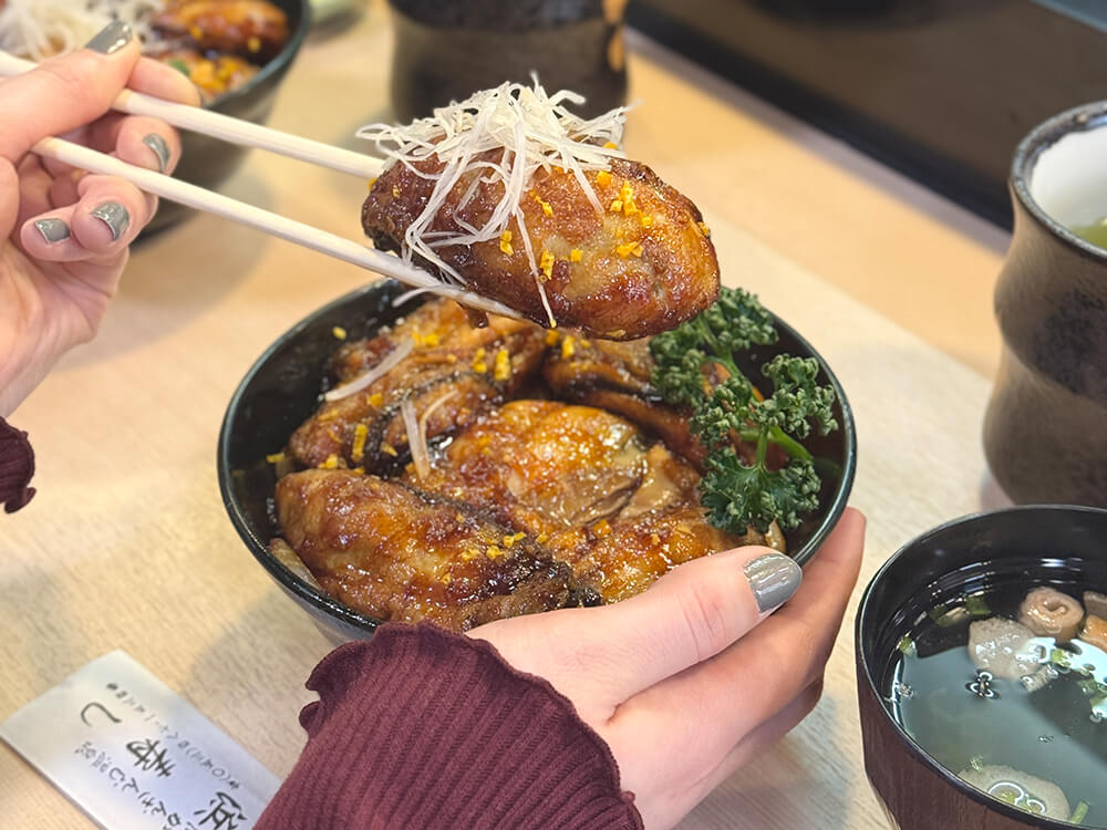 牡蠣カバ丼